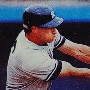 1991 Bowman Steve Sax #170 New York Yankees Second Baseman Baseball Card NM